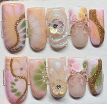 Load image into Gallery viewer, Fairy Freestyle Nails 🧚🏼
